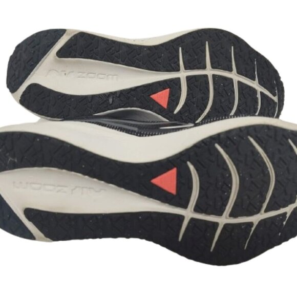 Nike Zoom Winflo 8 Shield Grey Black DC3727-001 Men's US 9.5 - Picture 10 of 12